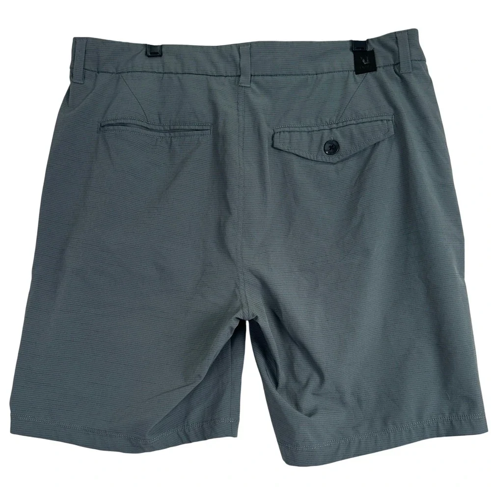 Vuori Aim Performance Chino Shorts Mens 34 Gray Micro-Stripe Stretch Golfcore